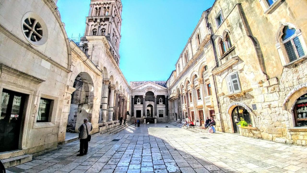 Znjanski Vidici Franka سبليت المظهر الخارجي الصورة